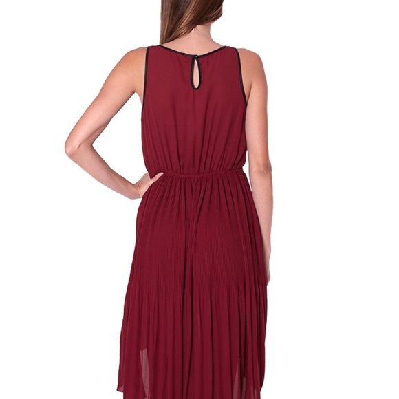 Summer dress - Picture 2 of 3